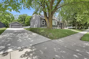 131 Kettle Moraine Dr, Slinger, WI 53086 - Photo 22