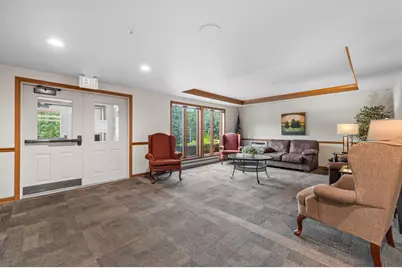 530 N Silverbrook Dr #327, West Bend, WI 53090 - Photo 34