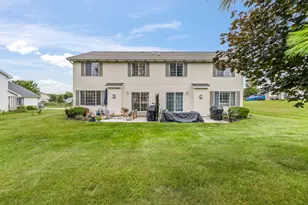 1135 Ellys Way, Slinger, WI 53086 - Photo 8