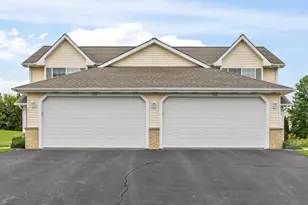 1135 Ellys Way, Slinger, WI 53086 - Photo 2