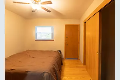 7712 W Morgan Ave, Milwaukee, WI 53220 - Photo 22