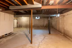7712 W Morgan Ave, Milwaukee, WI 53220 - Photo 26