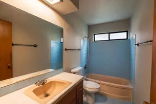 7712 W Morgan Ave, Milwaukee, WI 53220 - Photo 8