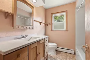N68W15651 Chateau Dr, Menomonee Falls, WI 53051 - Photo 16