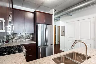 102 N Water St, Milwaukee, WI 53202 - Photo 16
