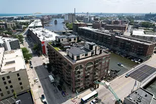 102 N Water St, Milwaukee, WI 53202 - Photo 40