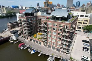 102 N Water St, Milwaukee, WI 53202 - Photo 2