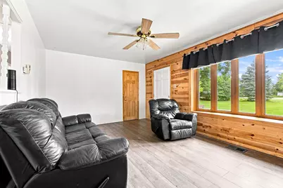 5225 W County Line Rd, Brown Deer, WI 53223 - Photo 8
