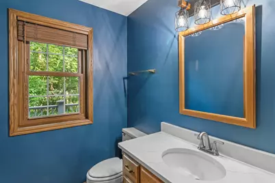 W278N2760  Rocky Point Rd, Pewaukee, WI 53072 - Photo 32
