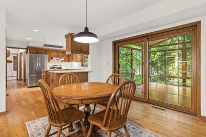 W278N2760  Rocky Point Rd, Pewaukee, WI 53072 - Photo 10