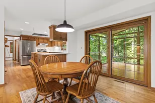 W278N2760 Rocky Point Rd, Pewaukee, WI 53072 - Photo 10