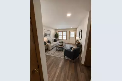 622  Lous Way, Slinger, WI 53086 - Photo 8