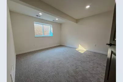 706  Johnson St, Watertown, WI 53094 - Photo 28