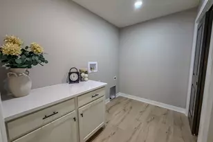 706 Johnson St, Watertown, WI 53094 - Photo 20