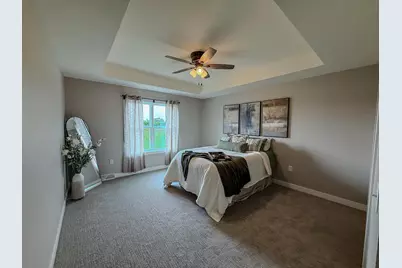 706  Johnson St, Watertown, WI 53094 - Photo 4