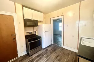 1506 68th St, Kenosha, WI 53143 - Photo 4