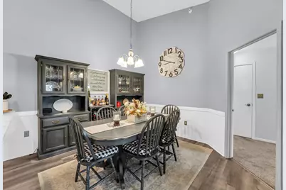 6631  Spring Hill Dr #67, Racine, WI 53406 - Photo 10