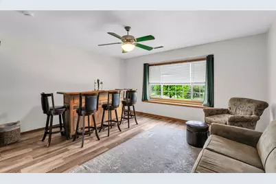 6631  Spring Hill Dr #67, Racine, WI 53406 - Photo 18