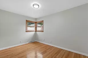 2013 S 97th St, West Allis, WI 53227 - Photo 10