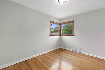 2013 S 97th St, West Allis, WI 53227 - Photo 12