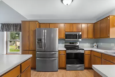 160  Cramer Ave, Dousman, WI 53118 - Photo 4