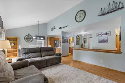 160  Cramer Ave, Dousman, WI 53118 - Photo 14
