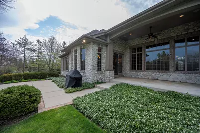 1512 W County Line Rd, Mequon, WI 53092 - Photo 52