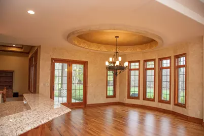 1512 W County Line Rd, Mequon, WI 53092 - Photo 22