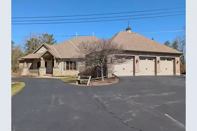 1512 W County Line Rd, Mequon, WI 53092 - Photo 74