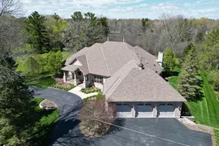 1512 W County Line Rd, Mequon, WI 53092 - Photo 60