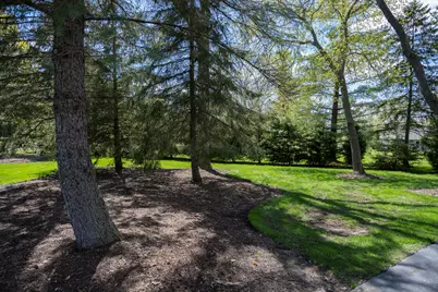 1512 W County Line Rd, Mequon, WI 53092 - Photo 68