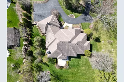 1512 W County Line Rd, Mequon, WI 53092 - Photo 58