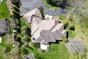 1512 W County Line Rd, Mequon, WI 53092 - Photo 58