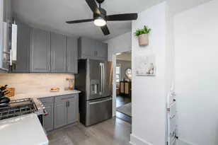 1614 E Kenmore Pl, Shorewood, WI 53211 - Photo 12