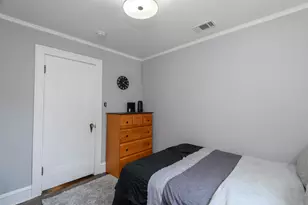 1614 E Kenmore Pl, Shorewood, WI 53211 - Photo 18