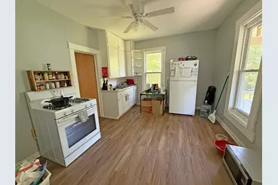 2112  53rd St, Kenosha, WI 53140 - Photo 6