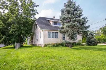 716  Glacier Rd, Pewaukee, WI 53072 - Photo 30