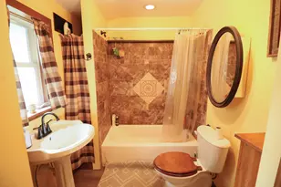 733 Caledonia St, La Crosse, WI 54603 - Photo 14