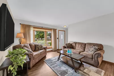 2710  6 Mile Rd, Racine, WI 53402 - Photo 4