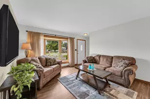 2710 6 Mile Rd, Racine, WI 53402 - Photo 4