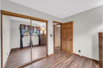 2710  6 Mile Rd, Racine, WI 53402 - Photo 22