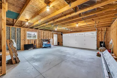 2710  6 Mile Rd, Racine, WI 53402 - Photo 38
