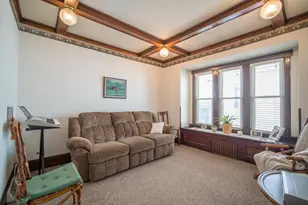 2172 S 84th St, West Allis, WI 53227 - Photo 6