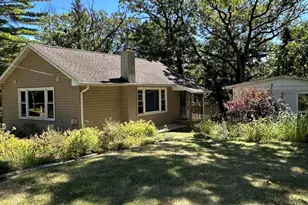 W5335 Wisconsin Dr, Sugar Creek, WI 53121 - Photo 10