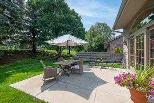 665 Mac Henry Cir, Brookfield, WI 53045 - Photo 6
