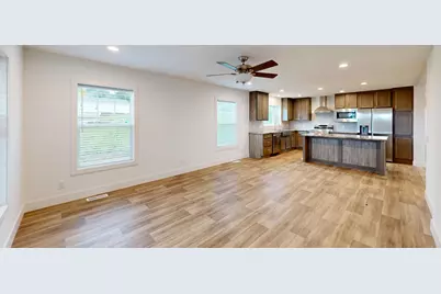 1120  Knower Ave, Hillsboro, WI 54634 - Photo 4