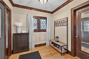 3364 S 17th St, Milwaukee, WI 53215 - Photo 16