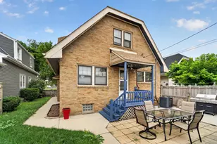 3364 S 17th St, Milwaukee, WI 53215 - Photo 28