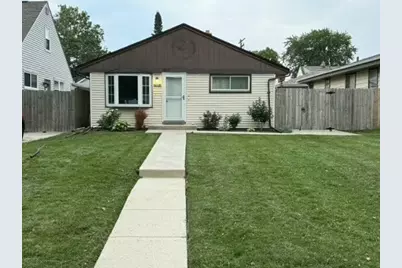 4666 S 50th St, Greenfield, WI 53220 - Photo 1