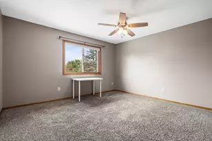 5241 33rd St, La Crosse, WI 54601 - Photo 16